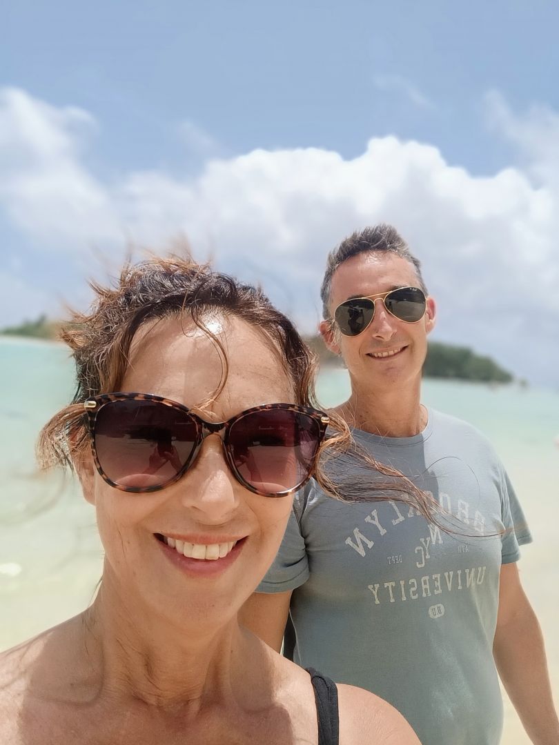 Muri Retreat hosts Denise and Simon