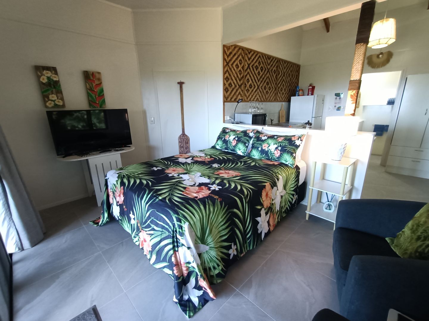 Kukupa, Private Studio Lagoon Views