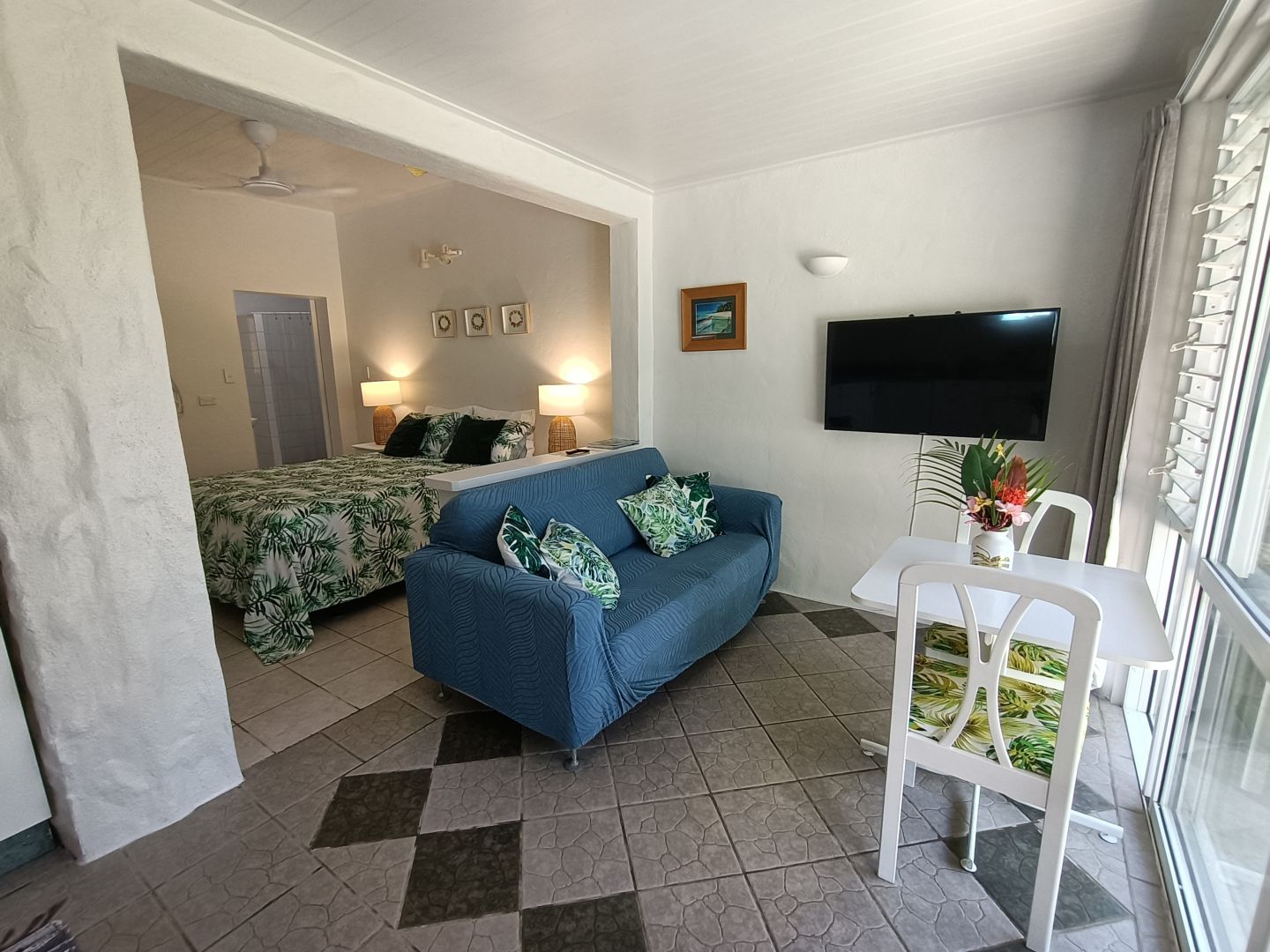 Onu, Cosy Garden Haven